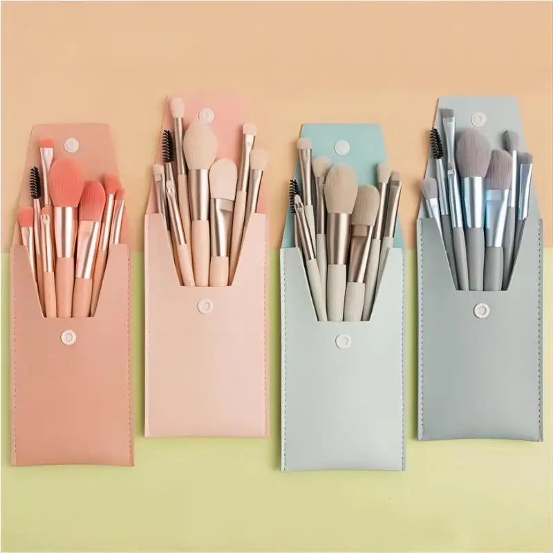 Portable 8Pcs Makeup Brush Set